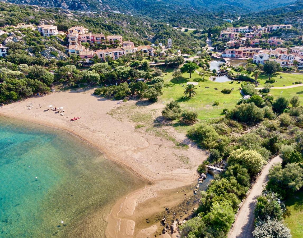 Residence Con Piscina A Liscia Di Vacca, 350 Mt Dal Mare, 3 Km Da Porto Cervo Exterior foto